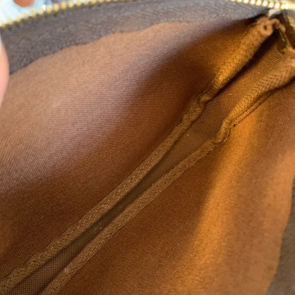 🔴SOLD🔴Louis Vuitton mini pochette✨ - Picture 7 of 8